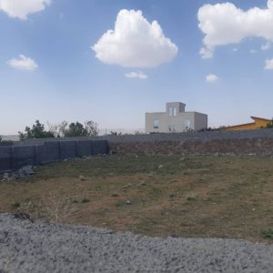340 متر باغچه دیوار کشی شده در جابان
