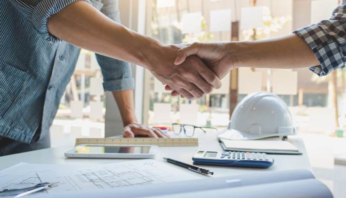 تعهدات سازنده در قرارداد مشارکت در ساخت