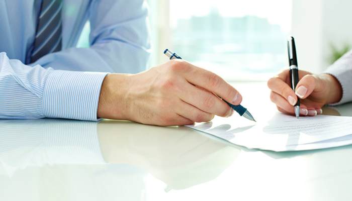 تعهدات سازنده در قرارداد مشارکت در ساخت