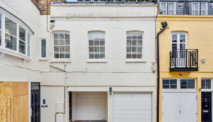 خرید آپارتمان روی مغازه