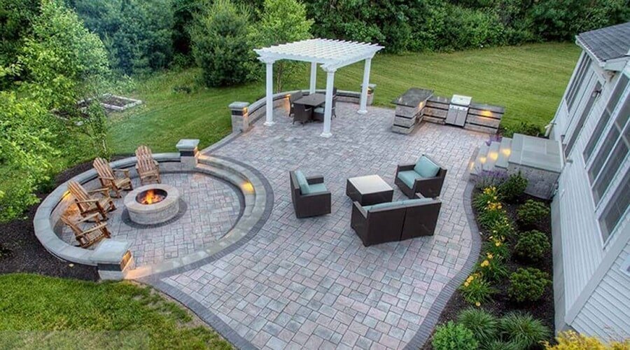 حیاط سازی ویلا کوچک